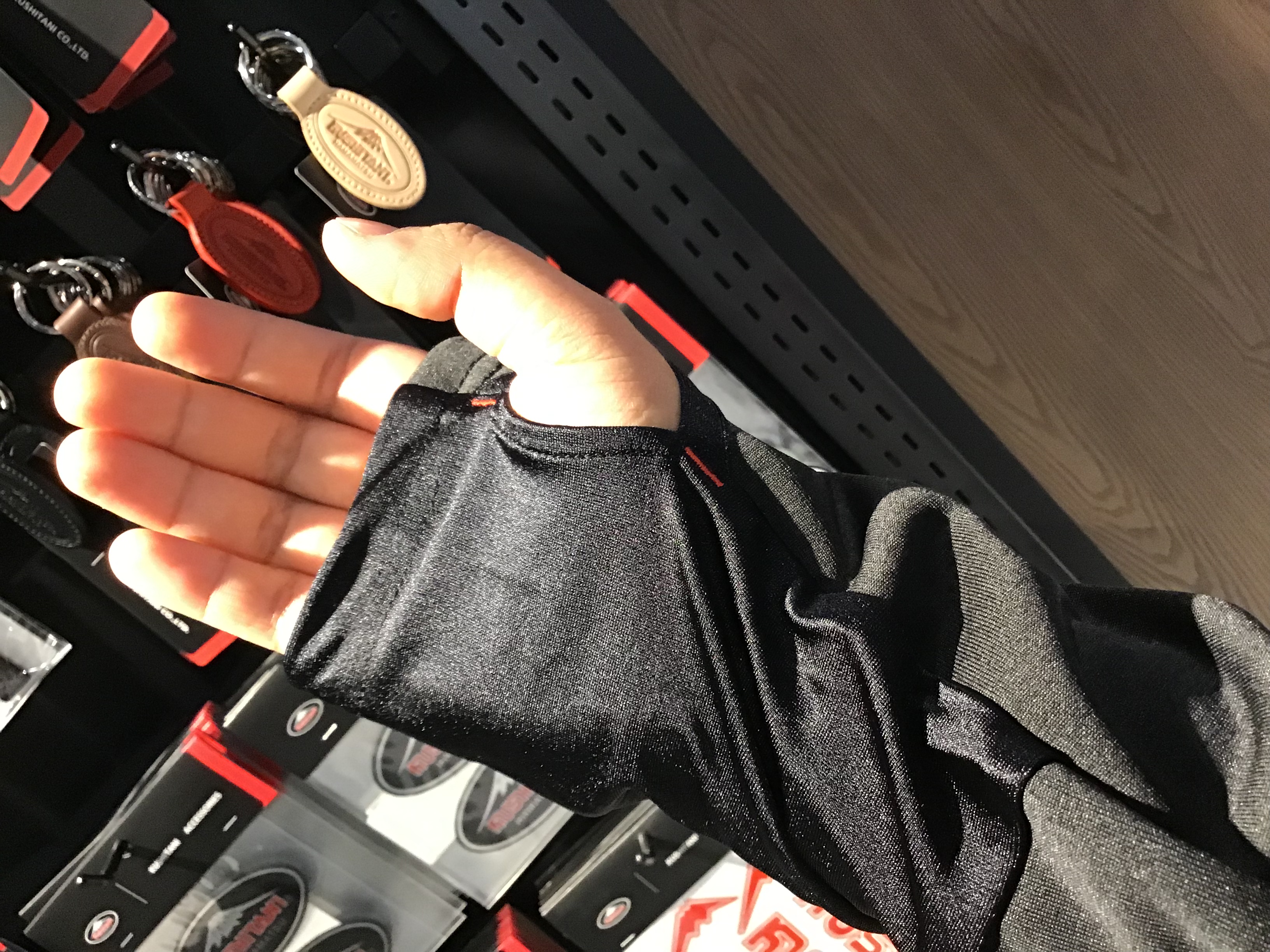 入荷速報≪2024年FW新作≫K-1330MIDとK-1331：MIDインナートップスと