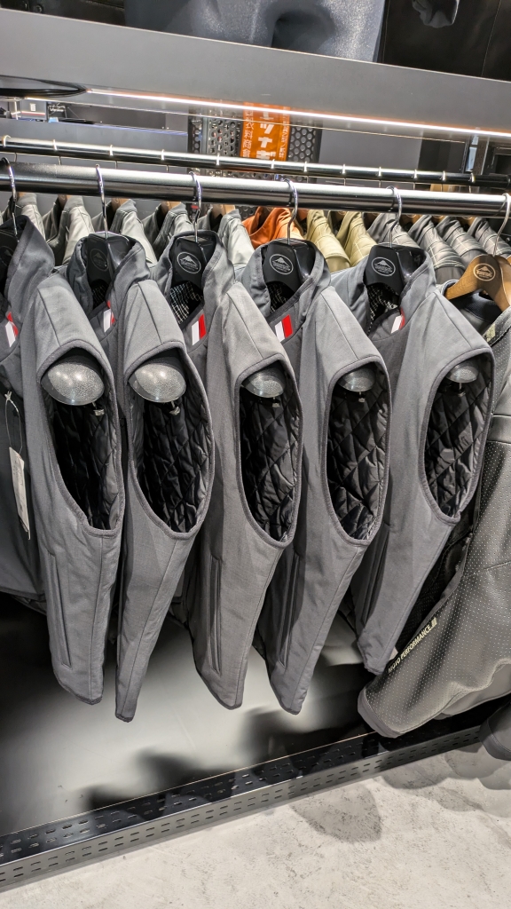 入荷速報】K-1355 MIDインナーベスト 入荷しました！：KUSHITANI 大阪