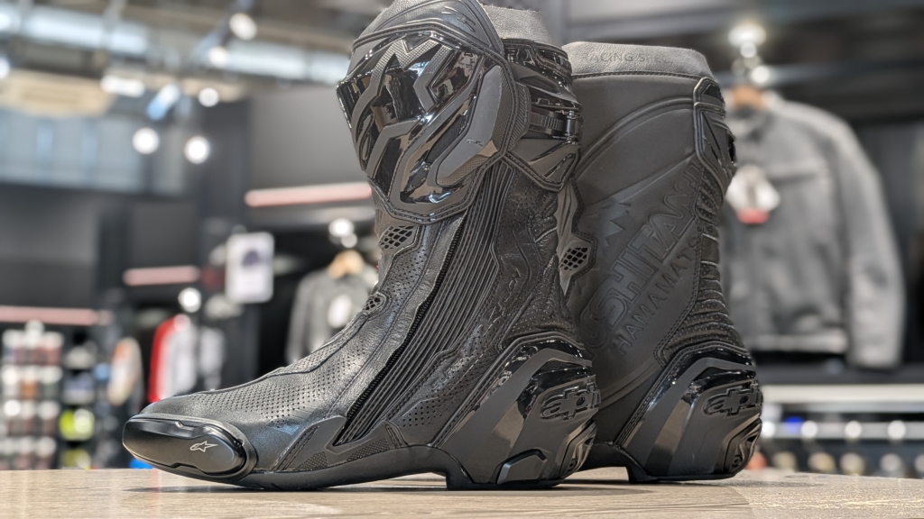 まだございます】7701 スーパーテックR2 オールブラック！【限定色