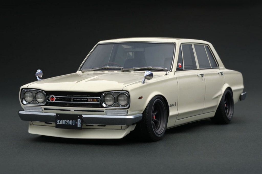 昭和44年式「ハコスカ 4ドア 2000 GT-R (PGC10)」3カラーを開発中