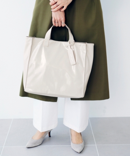 エナメル風トートバッグ/le.coeur blanc(ルクールブラン)｜ルクール