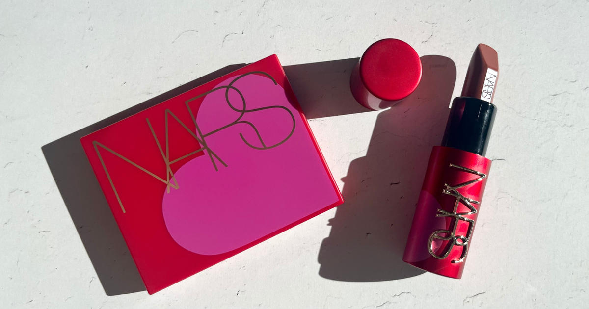 NARS】ハート柄パッケージにときめく♡1月8日発売の数量限定リップ