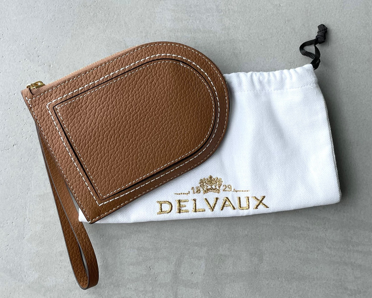 DELVAUXの『パンD』がカードケース以上お財布未満で優秀｜＠BAILA