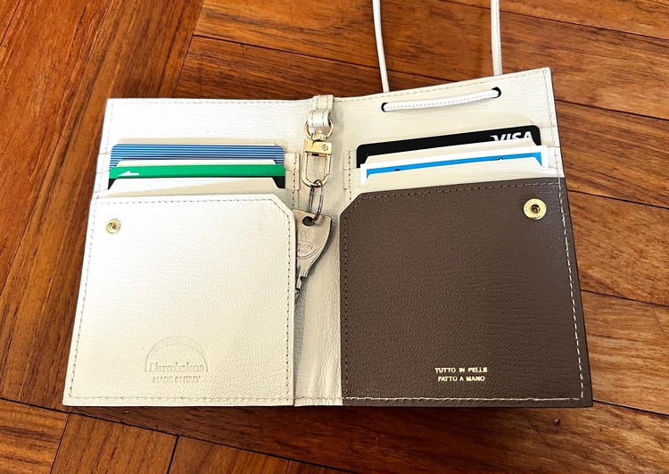 発見！「ラルコバレーノ」のショルダーウォレットと、長年愛用