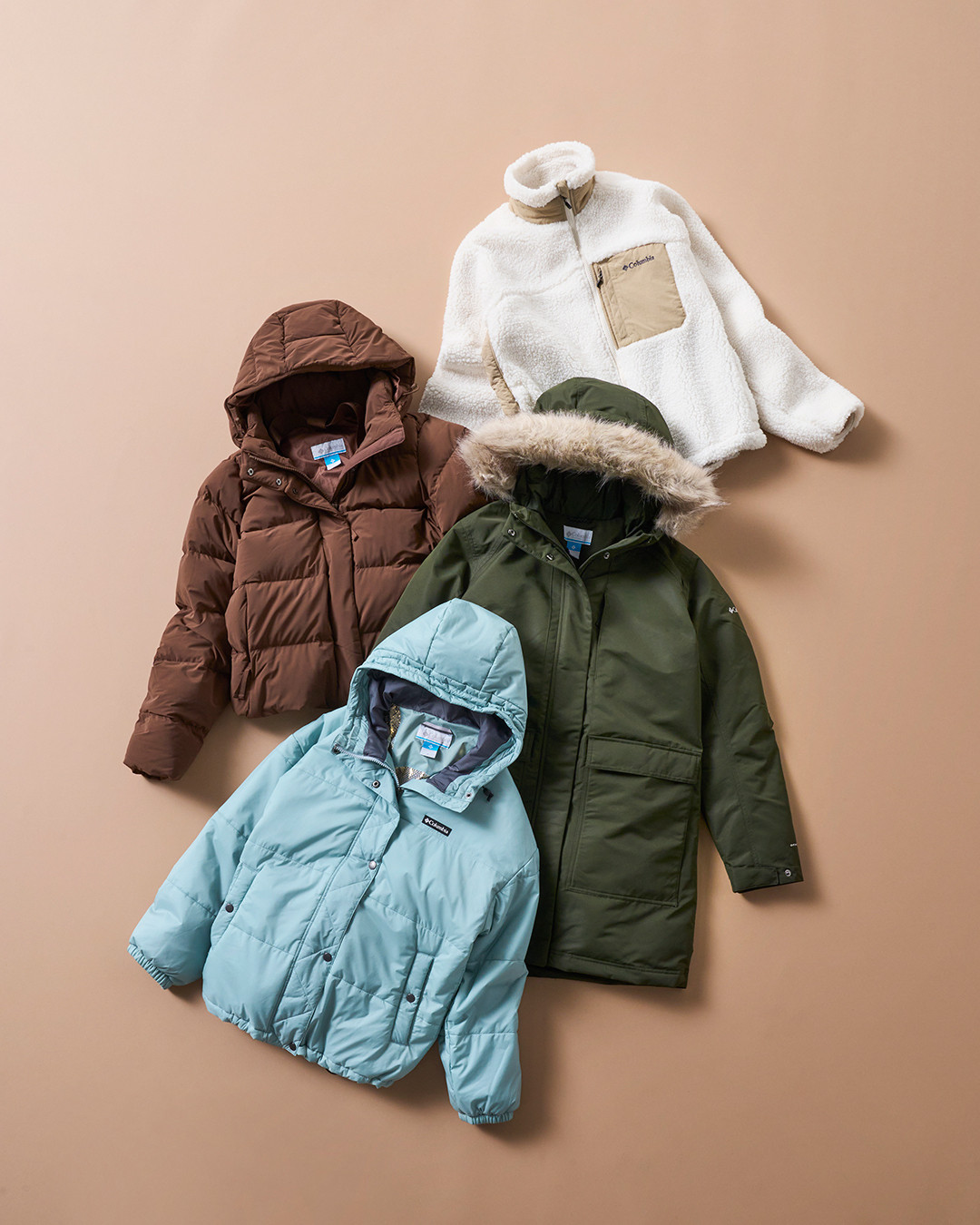 トレンドのアウトドアMIXも、圧倒的な機能性も兼備。 コロンビアの「新