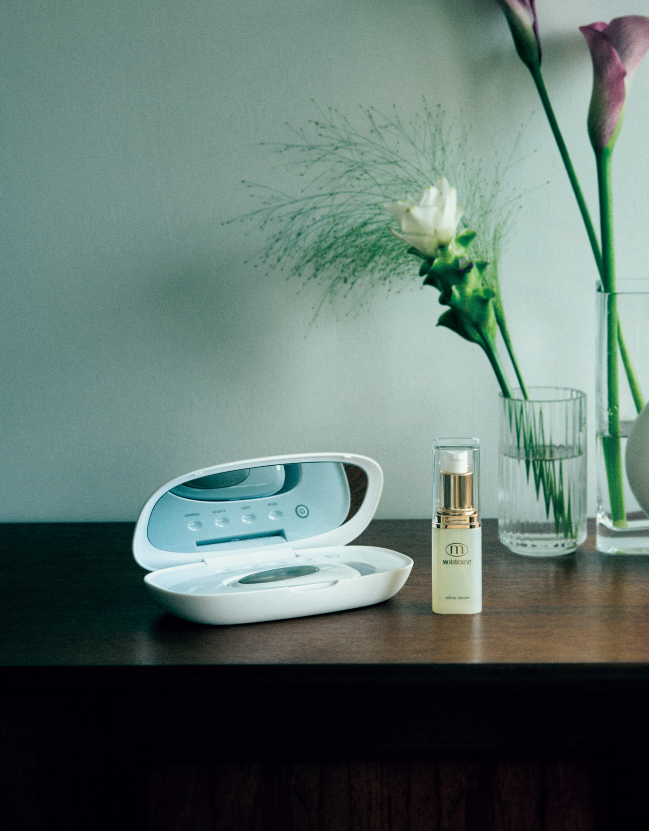 美容器と美容液でシミ・くすみ・シワ・毛穴を全方向ケア】30代からの