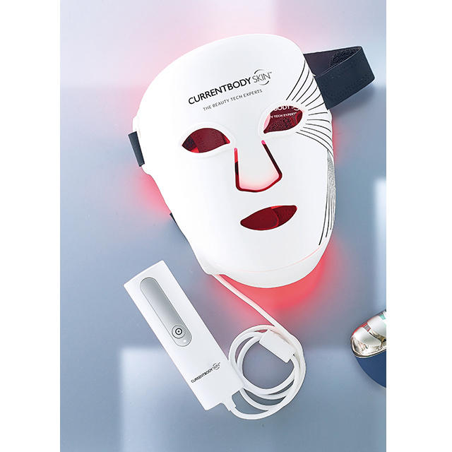 ながらケアがかなう！つけるだけ、当てるだけ「“手間なし”美顔器」3選