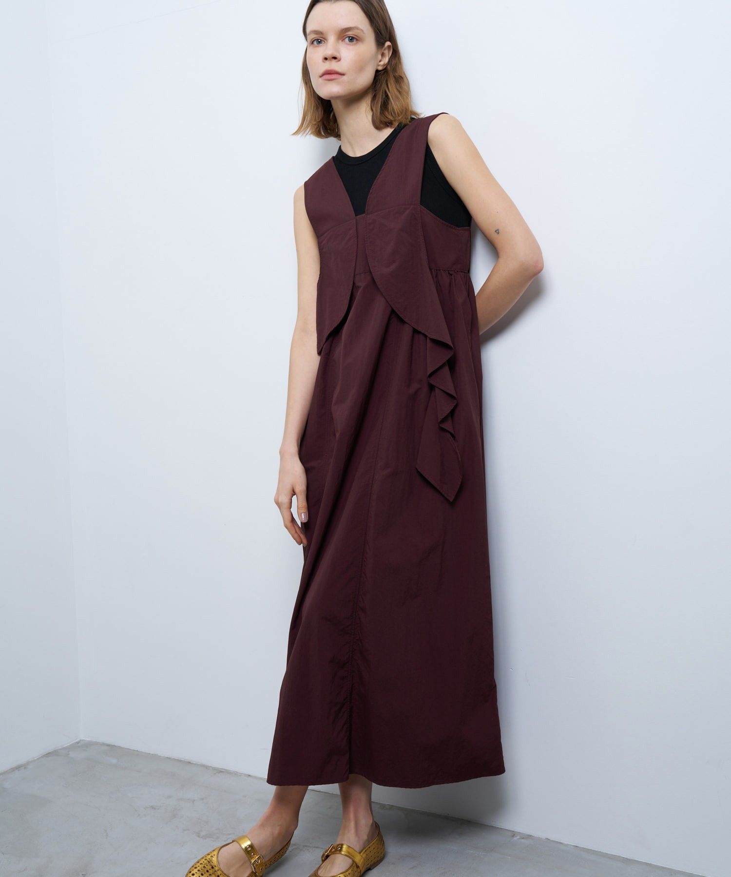 アシンメラッフルノースリーブワンピース|LANVIN en Bleu | LANVIN en