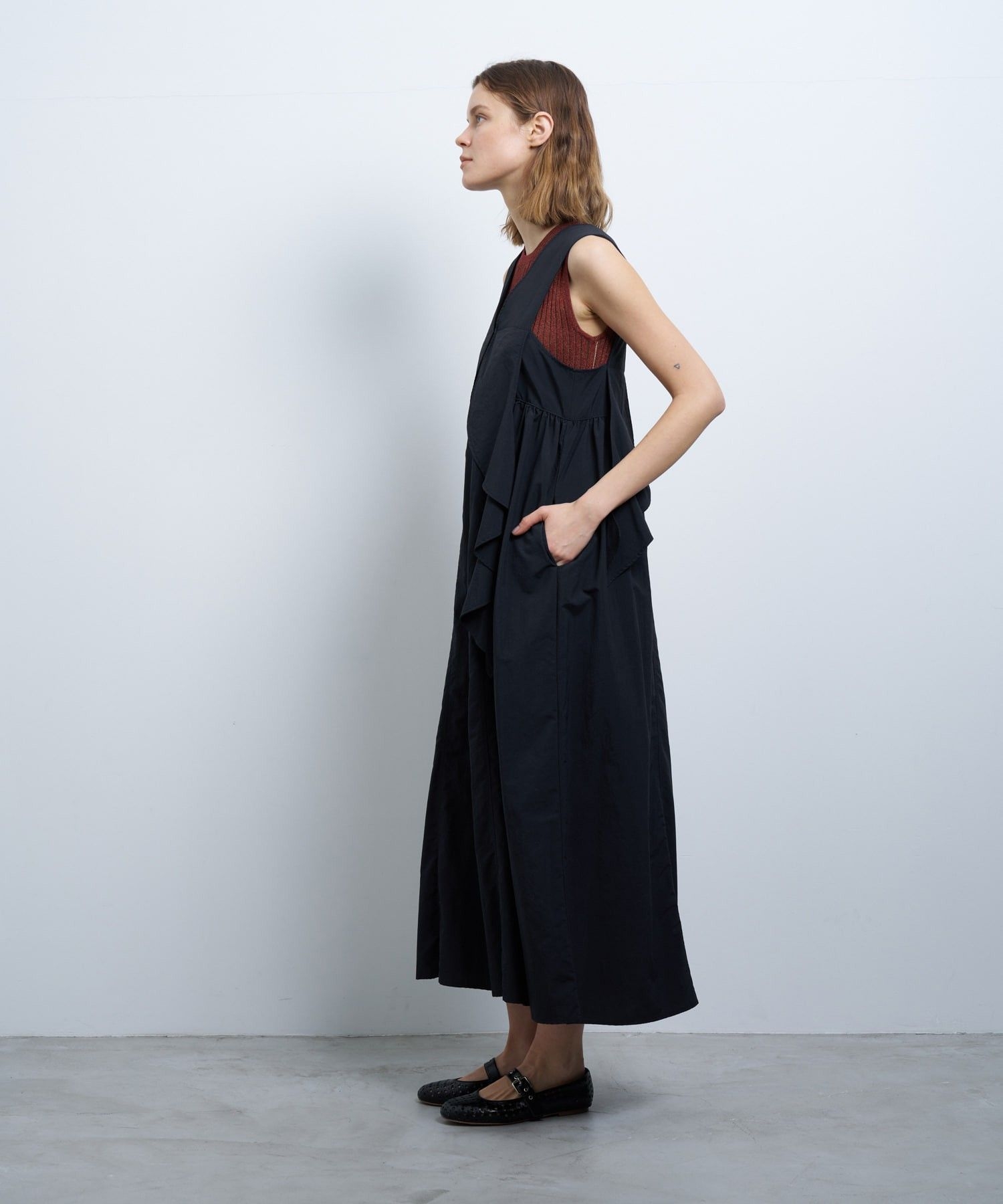 アシンメラッフルノースリーブワンピース|LANVIN en Bleu | LANVIN en