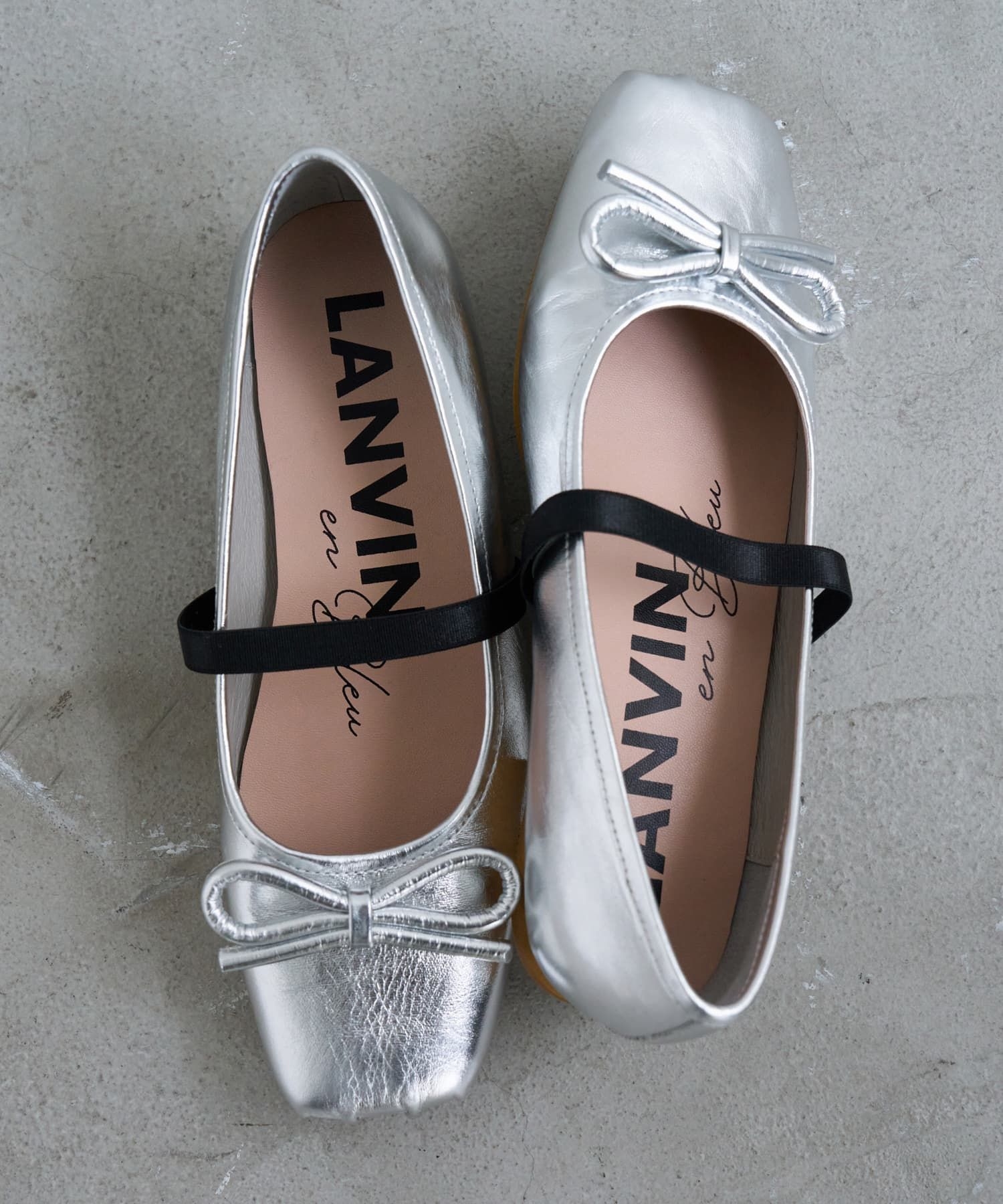 レザーリボンバレエシューズ|LANVIN en Bleu | LANVIN en Bleu