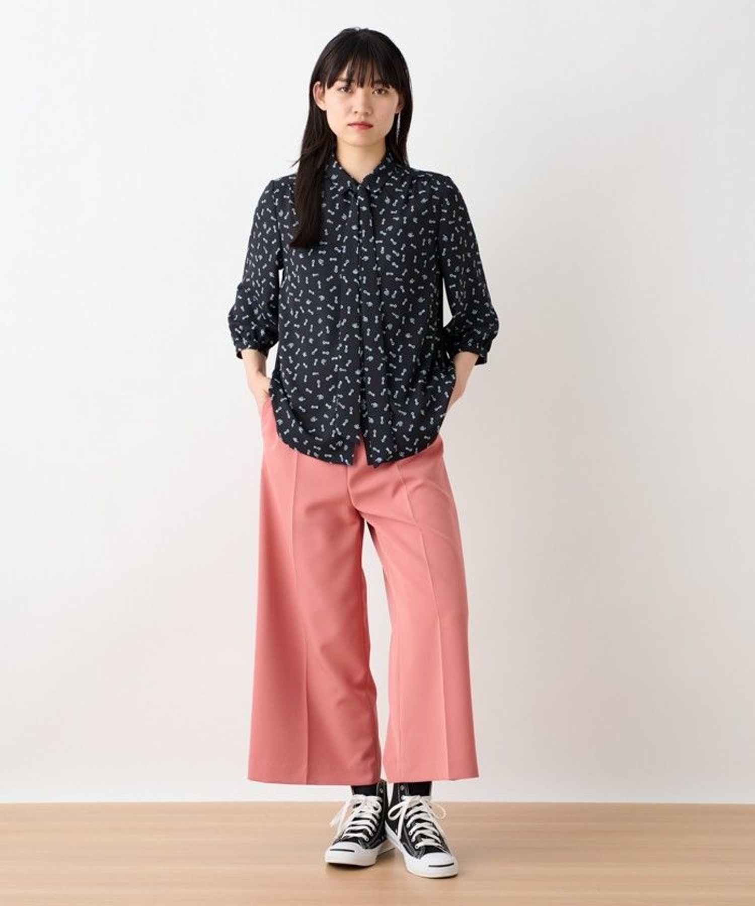 洗える 後ろゴムのびのびワイドクロップドパンツ|キャラ・オ・クルス