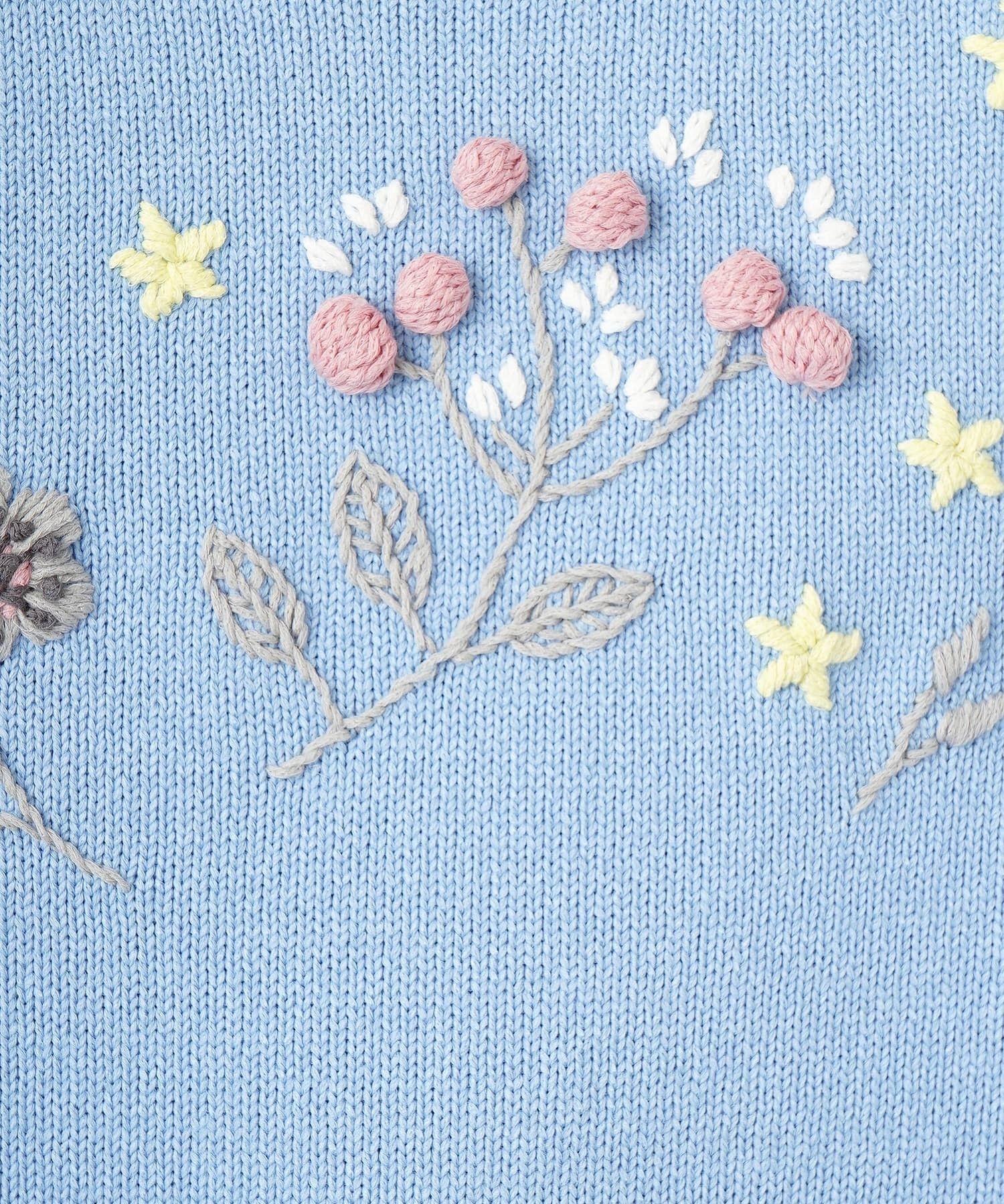 洗える 花刺繍ニット|キャラ・オ・クルス | レリアン公式オンラインストア