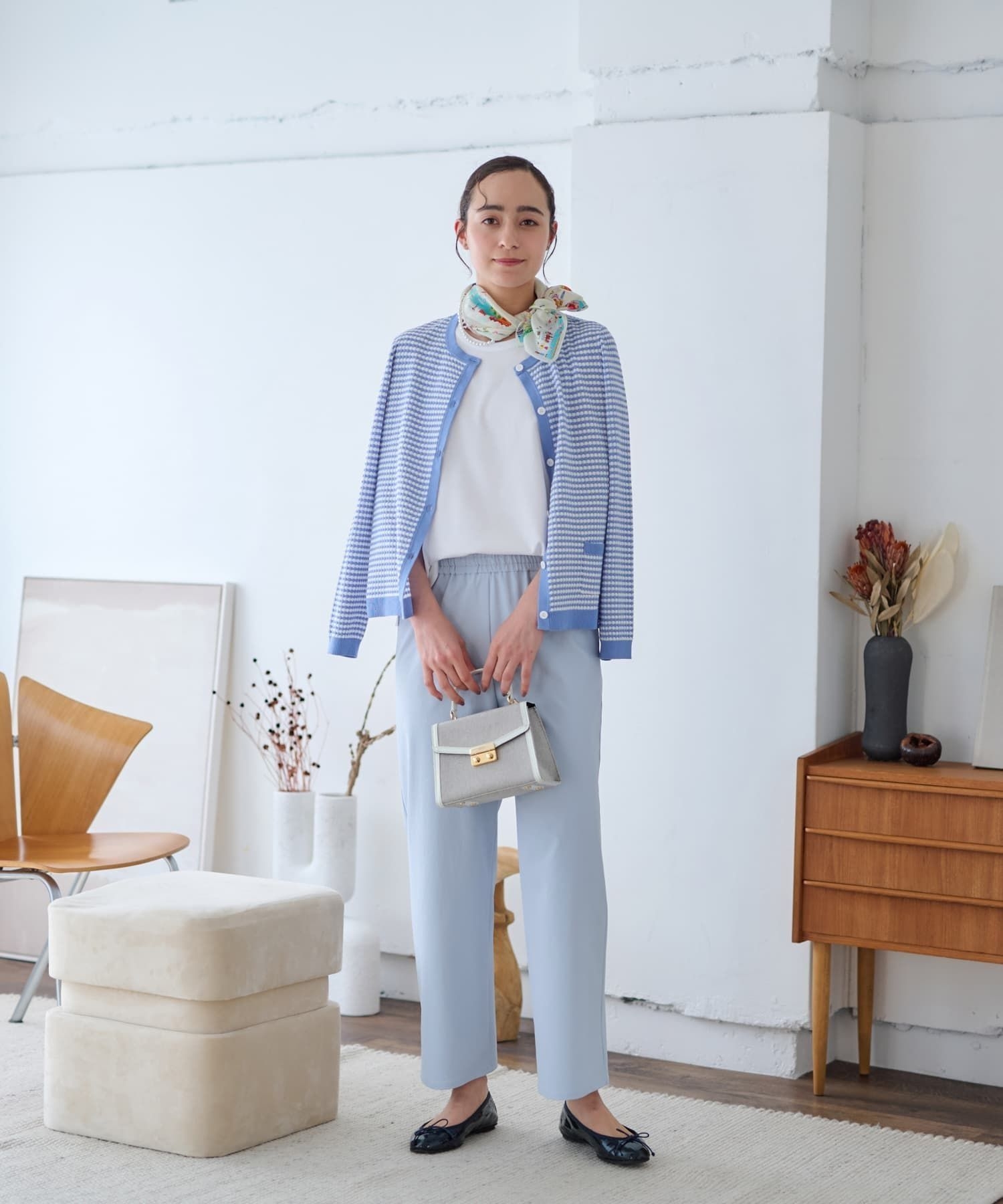 プリントスカーフ|キャラ・オ・クルス | レリアン公式オンラインストア