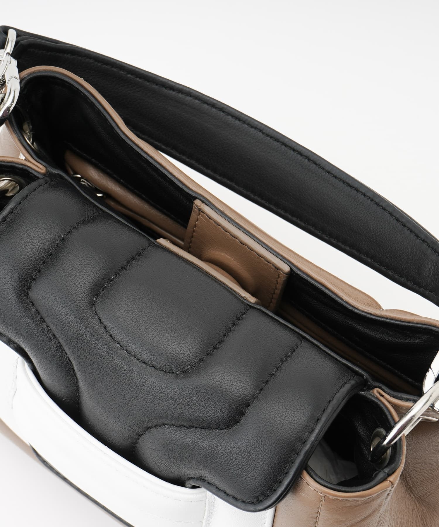 ハンドバッグ【PIERRE HARDY】|ネミカ | レリアン公式オンラインストア