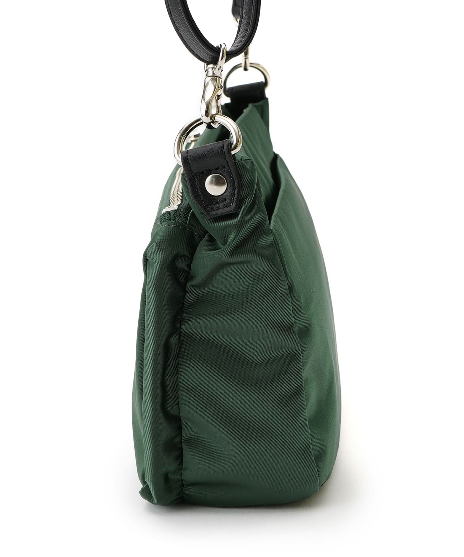 ナイロン素材ショルダーバッグ|キャラ・オ・クルス | レリアン公式