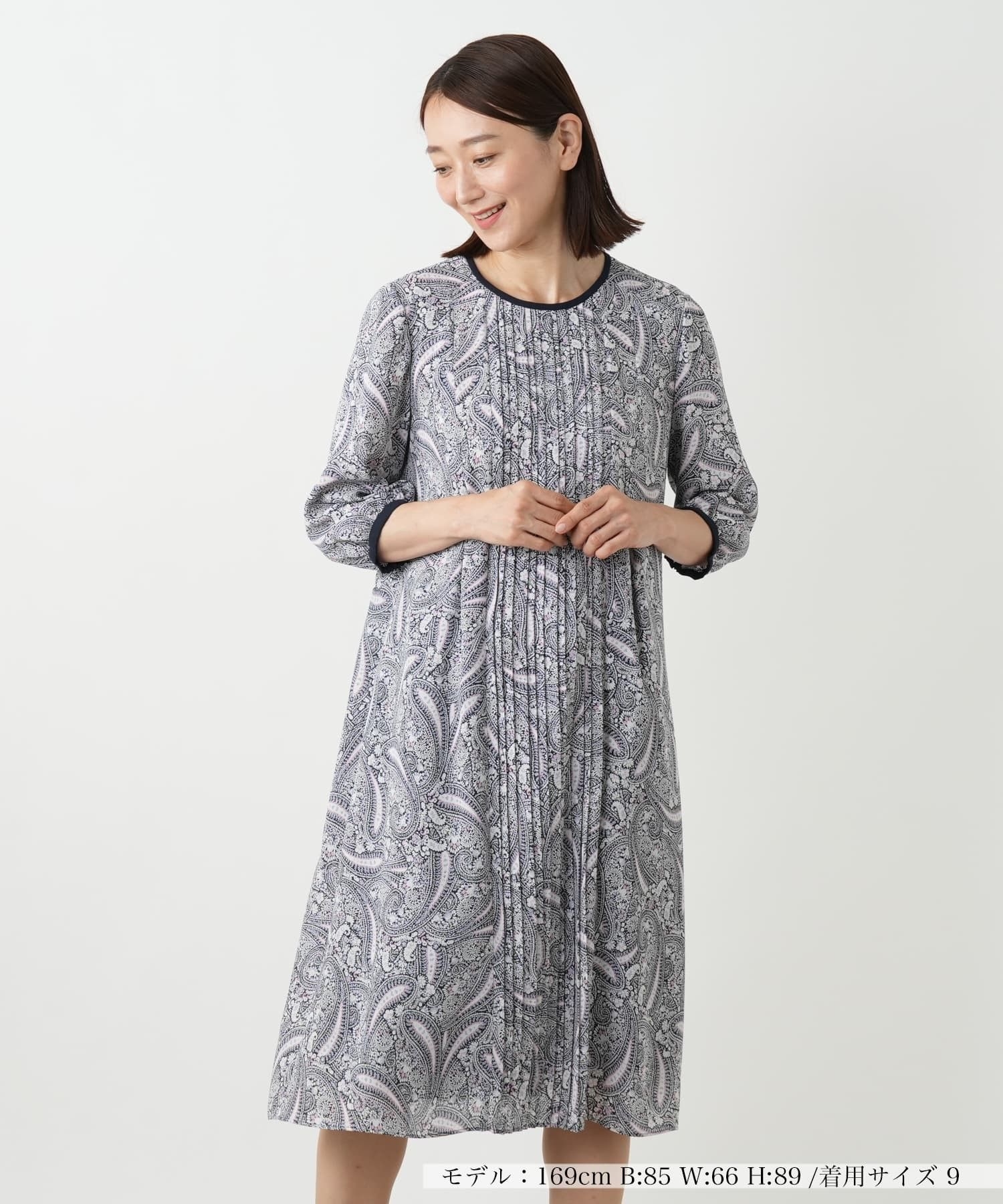 プリーツプリントワンピース【Leilian WHITE LABEL】|レリアン