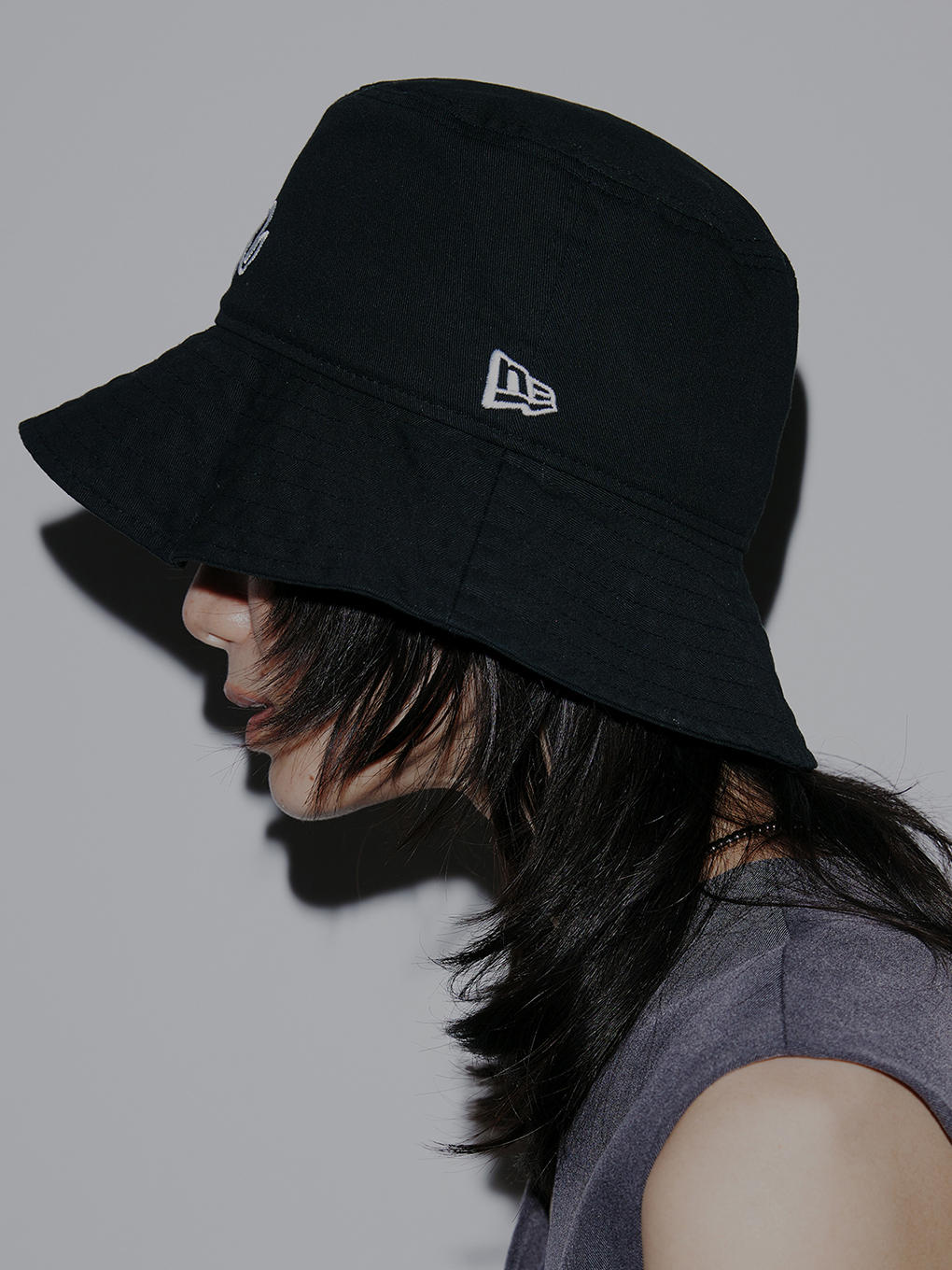 NEW ERA×Ameri LOGO TAPE BUCKET HAT 黒 値引き不可 NEW ERA×Ameri