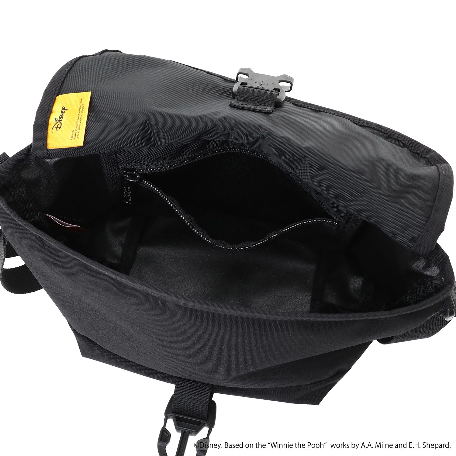 NYLON MESSENGER BAG (XS) FZP 500D CORDURA 25 / POOH | Manhattan