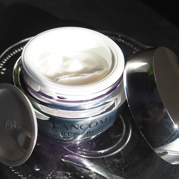 ベストコスメ】攻めのハリケアならこれ！顔の印象を変える「ランコム