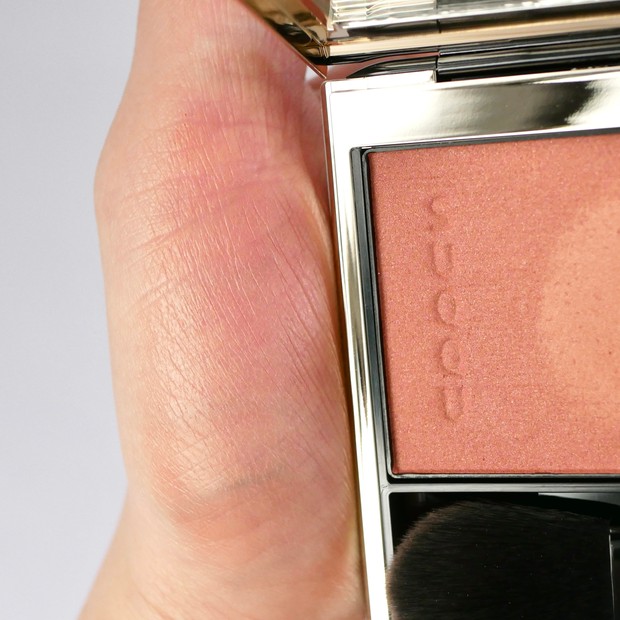 スックの名品「メルティングパウダーブラッシュ」が惜しくも販売終了