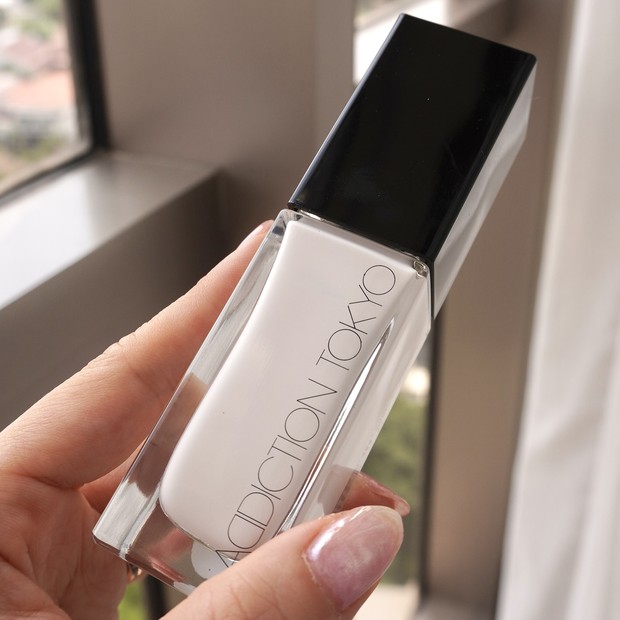 真っ白な新色？！アディクション ザ ファンデーション リフトグロウ