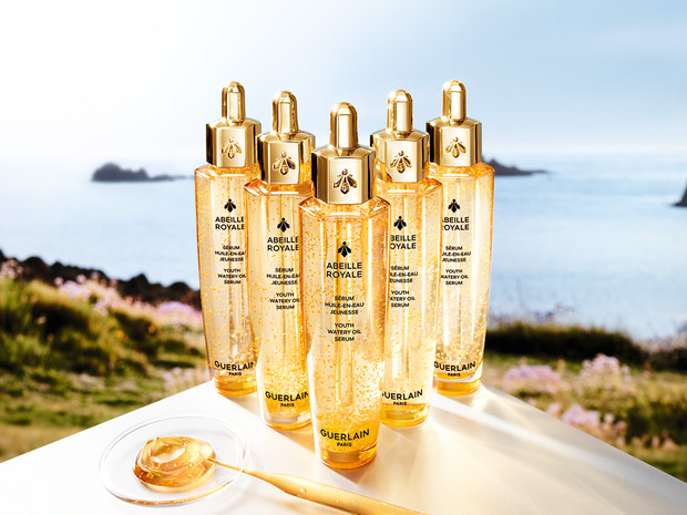 ゲラン】新生「アベイユ ロイヤル ウォータリー オイル セロム」の