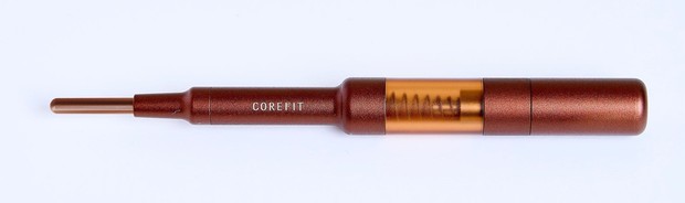 小顔を目指す美容通の間で大バズり！ FACE POINTER（フェイス