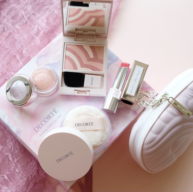 コスメデコルテ クリスマスコフレ2021 | 集英社の美容総合メディア