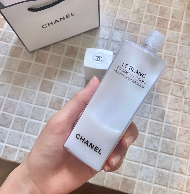CHANEL ル ブラン ローション HL】現品購入した私がリアルレポします