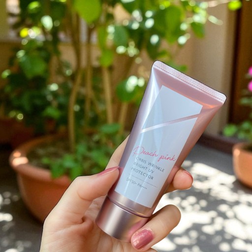 肌も気分もワントーンアップ！オルビスの大人気UVに限定のピーチピンク