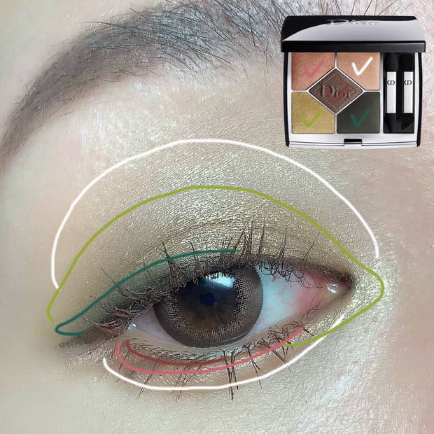 シーンレスで使える上品艶カーキ。【Diorサンククルールクチュール