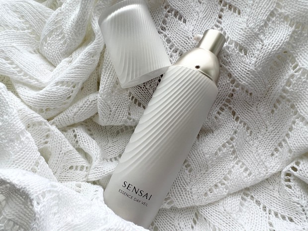 箱推しならぬブランド推し！】SENSAI［センサイ］贅沢UV美容液で日中も