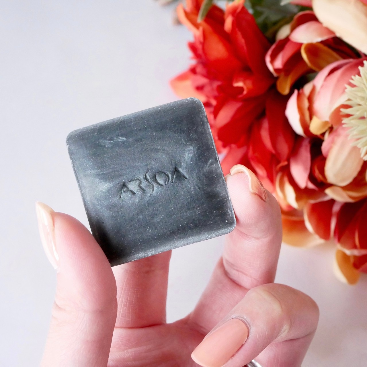 濃密泡でうるおい守って洗う！アルソアのクイーンシルバーで肌の土台を