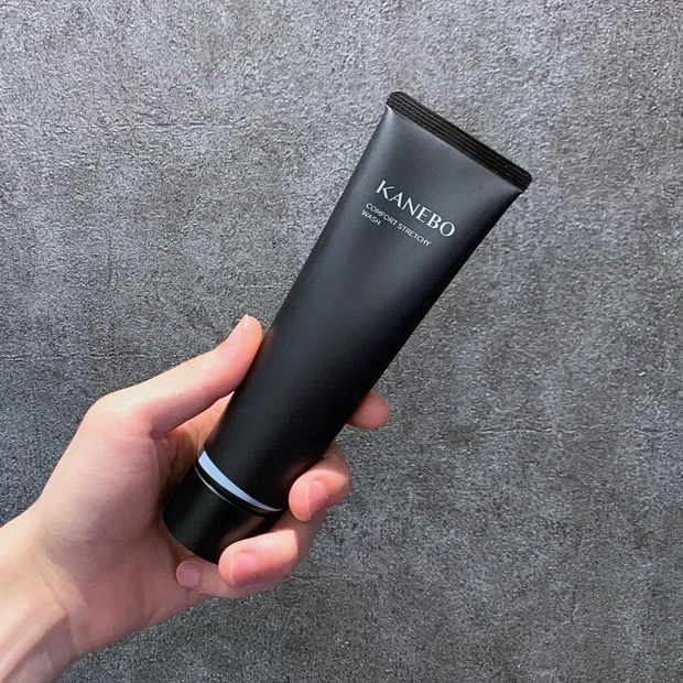 KANEBO コンフォート ストレッチィ ウォッシュII(洗顔フォーム