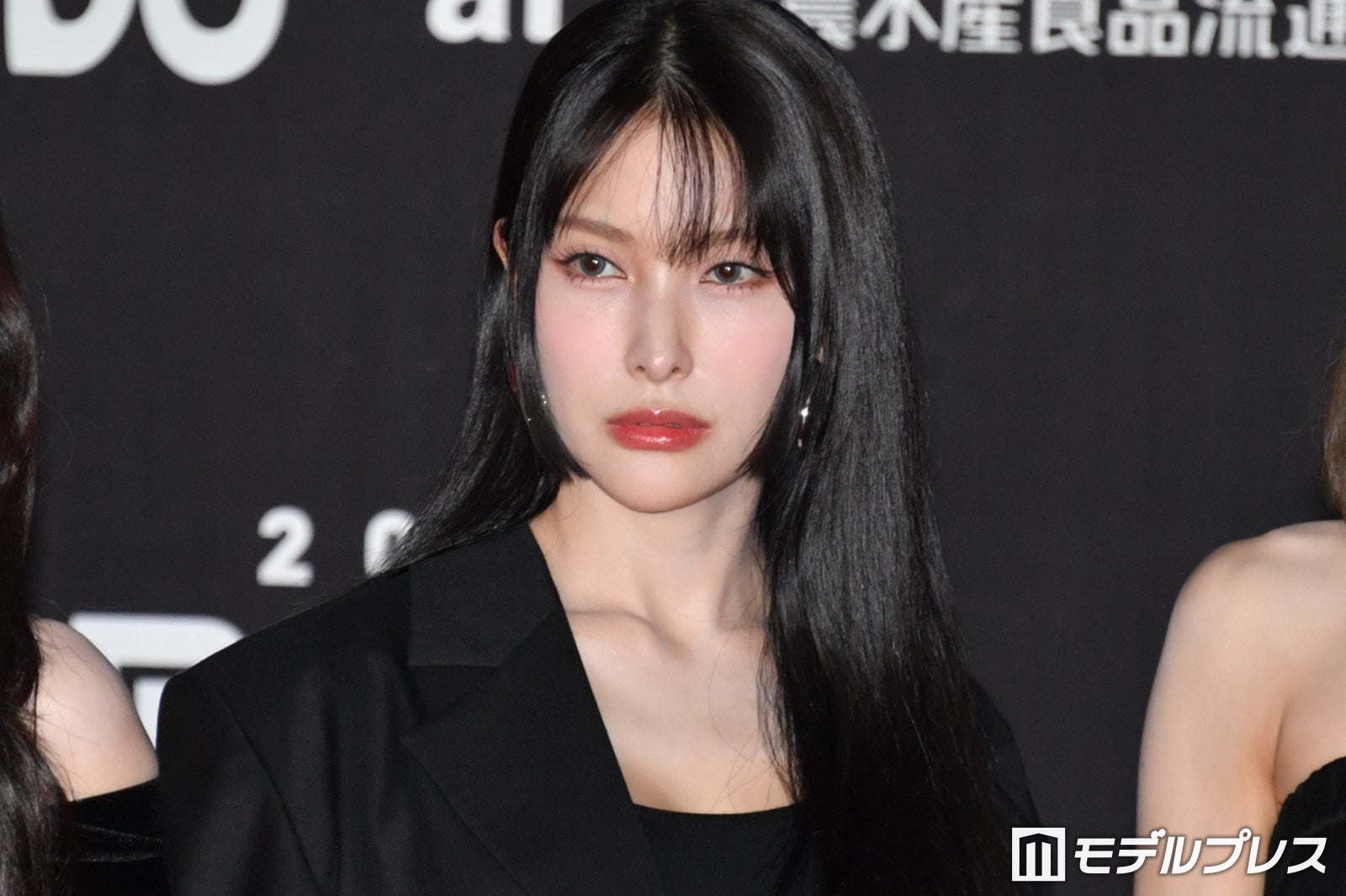 KARAギュリ、美ボディ際立つビキニ姿披露「完璧スタイル」「女神降臨