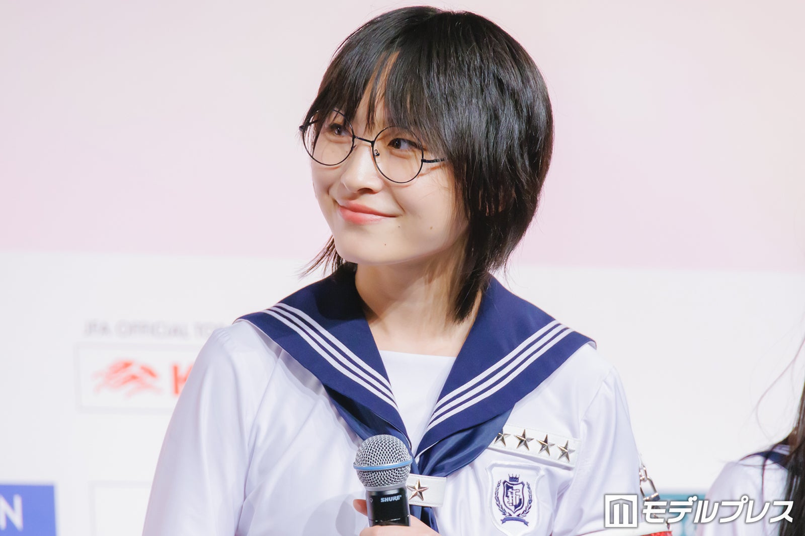 画像19/42) 新しい学校のリーダーズ・SUZUKA、メガネ外した素顔公開