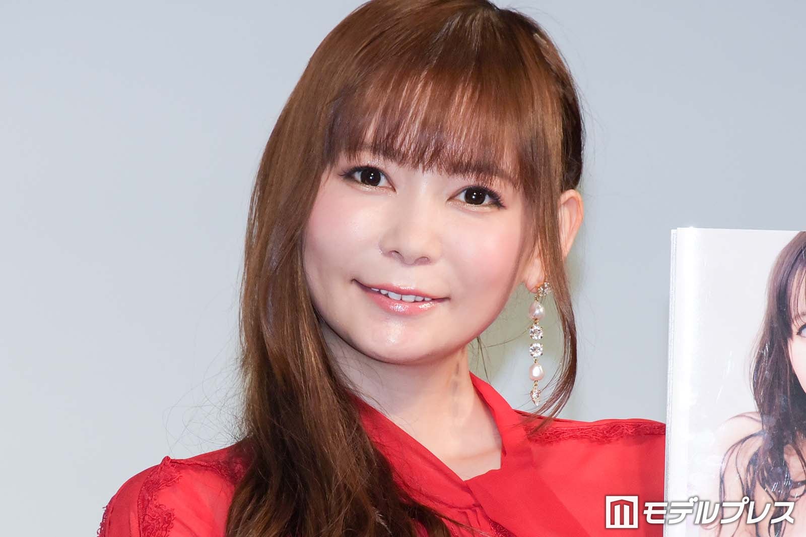 中川翔子、年齢を非公表にすることを宣言「永遠のレベル22」「好きな