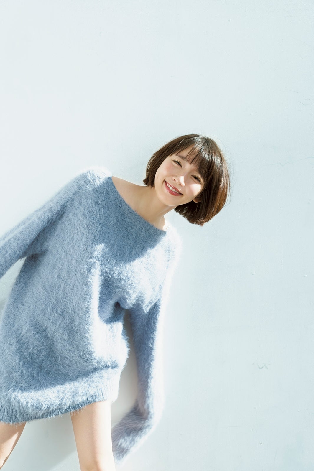 ゆるニット”1枚の吉岡里帆が最高に可愛い - モデルプレス