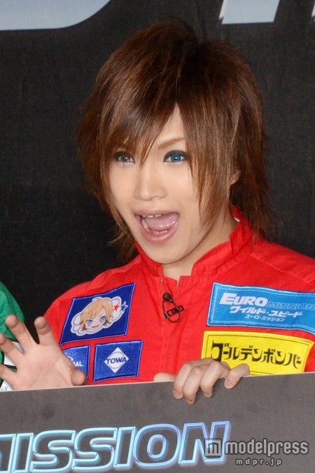 ゴールデンボンバー鬼龍院翔、結婚を発表＜コメント全文＞ - モデルプレス