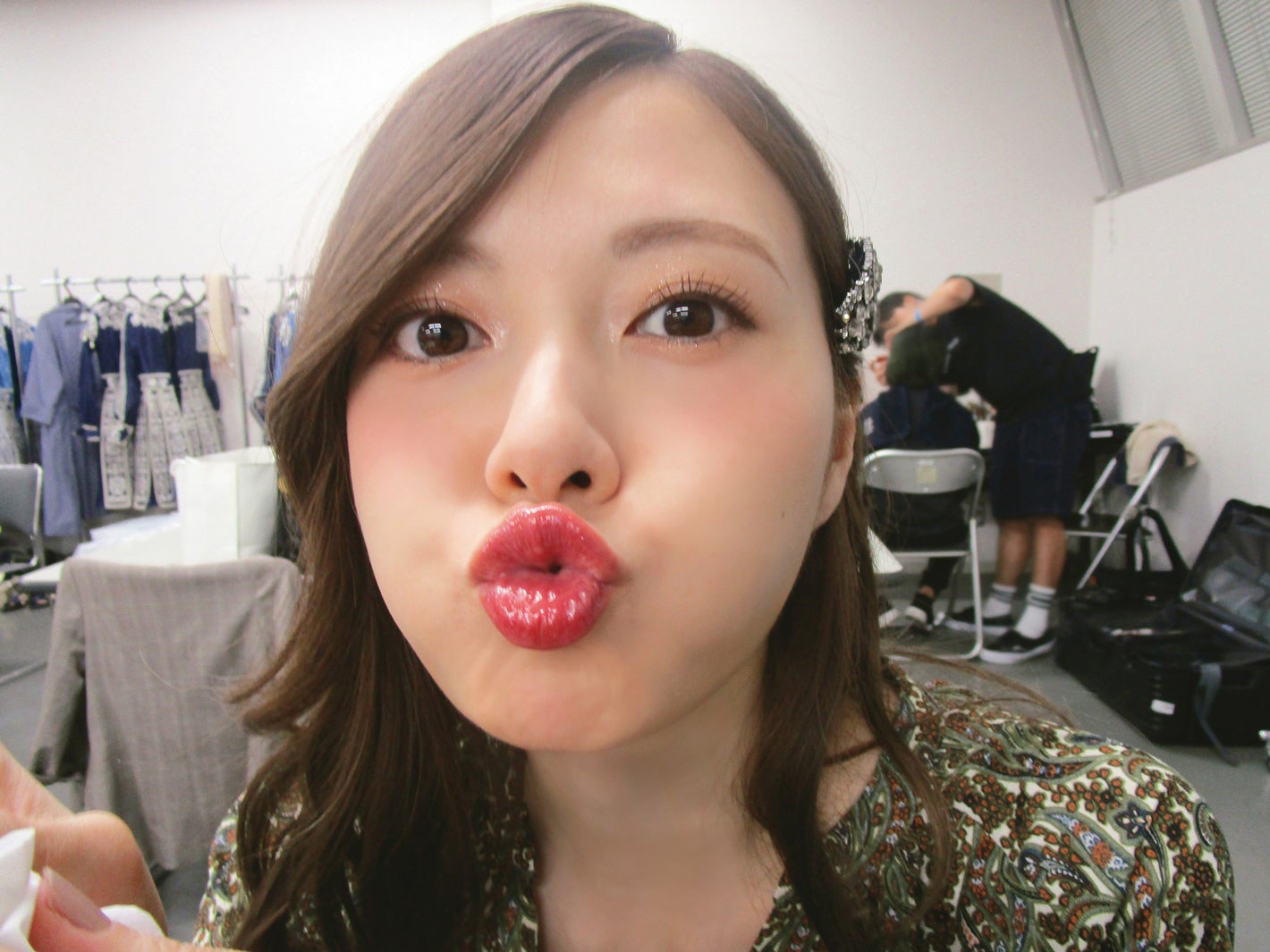 白石麻衣の“チュー顔”、齋藤飛鳥の“生脚”…乃木坂46の赤裸々すぎる楽屋