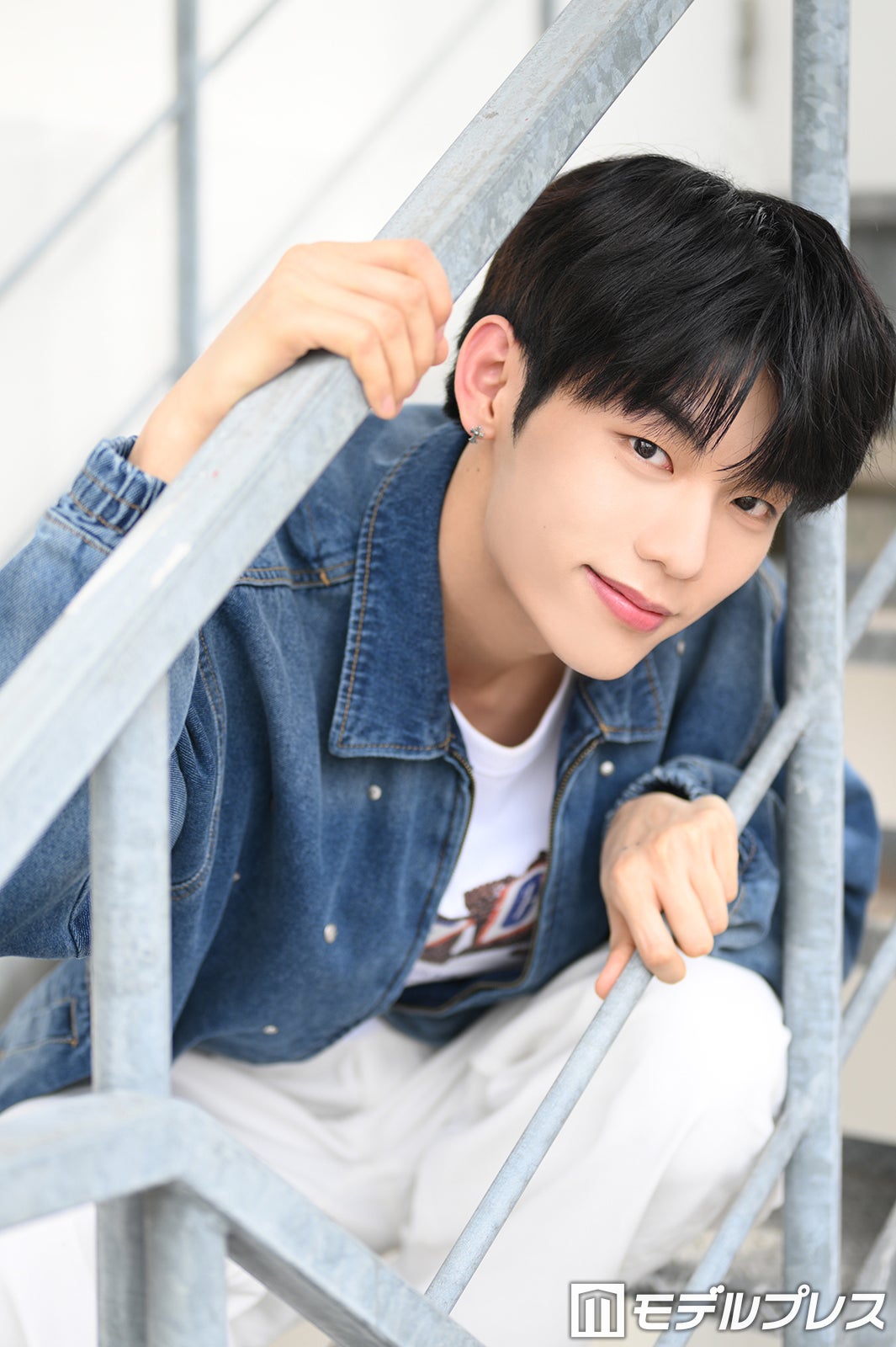 EVNNEイ・ジョンヒョン、“ファンを惚れさせる言葉”考案 カバーしたい