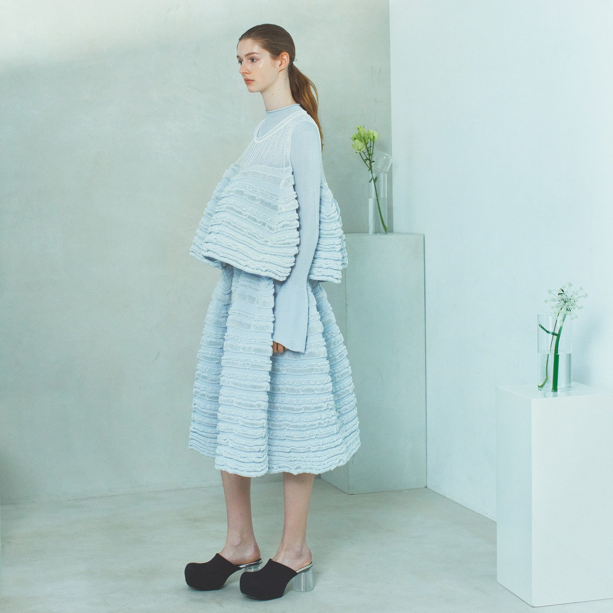 縁起もののウサギつき【エルメス】「ローズ イケバナ」限定版は、河原