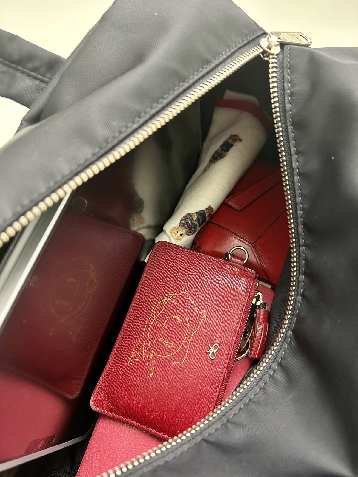 コム デ ギャルソン】のバッグはナイロンもいい！ - スモールグッド