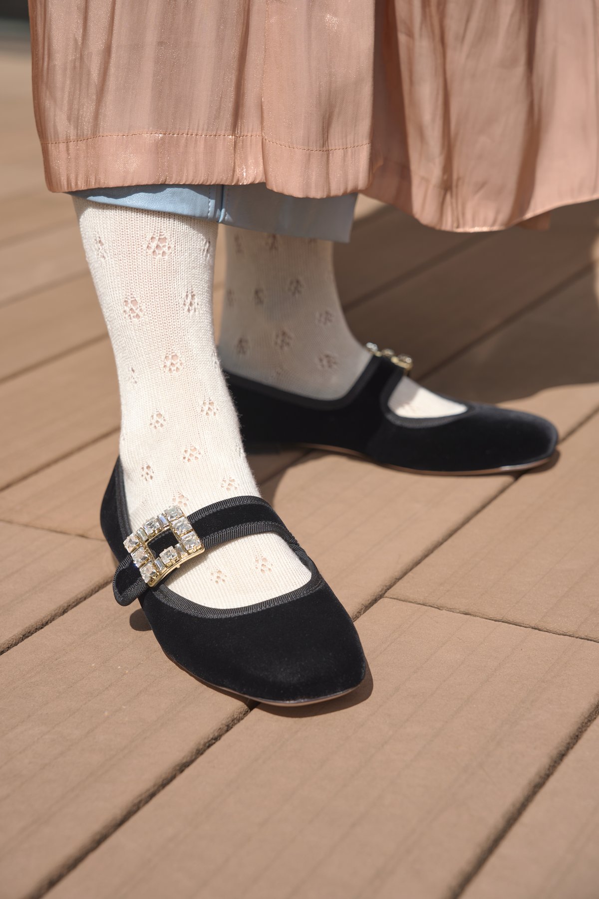 ロジェ ヴィヴィエ】の別注バレエシューズをレビュー！ ビジュアルと