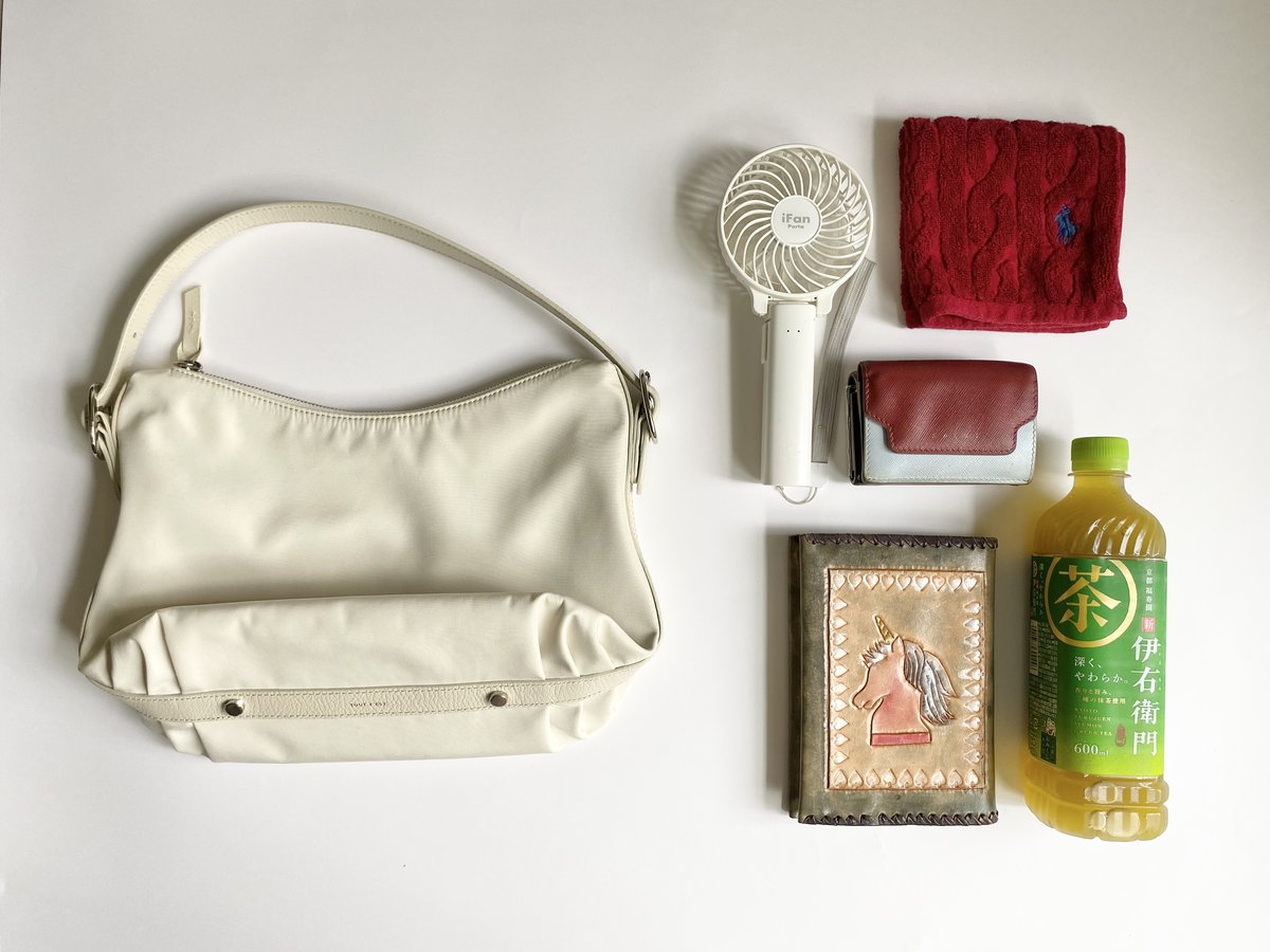 韓国の【トゥティエ（TOUT Y EST）】で大人のナイロンバッグをゲット