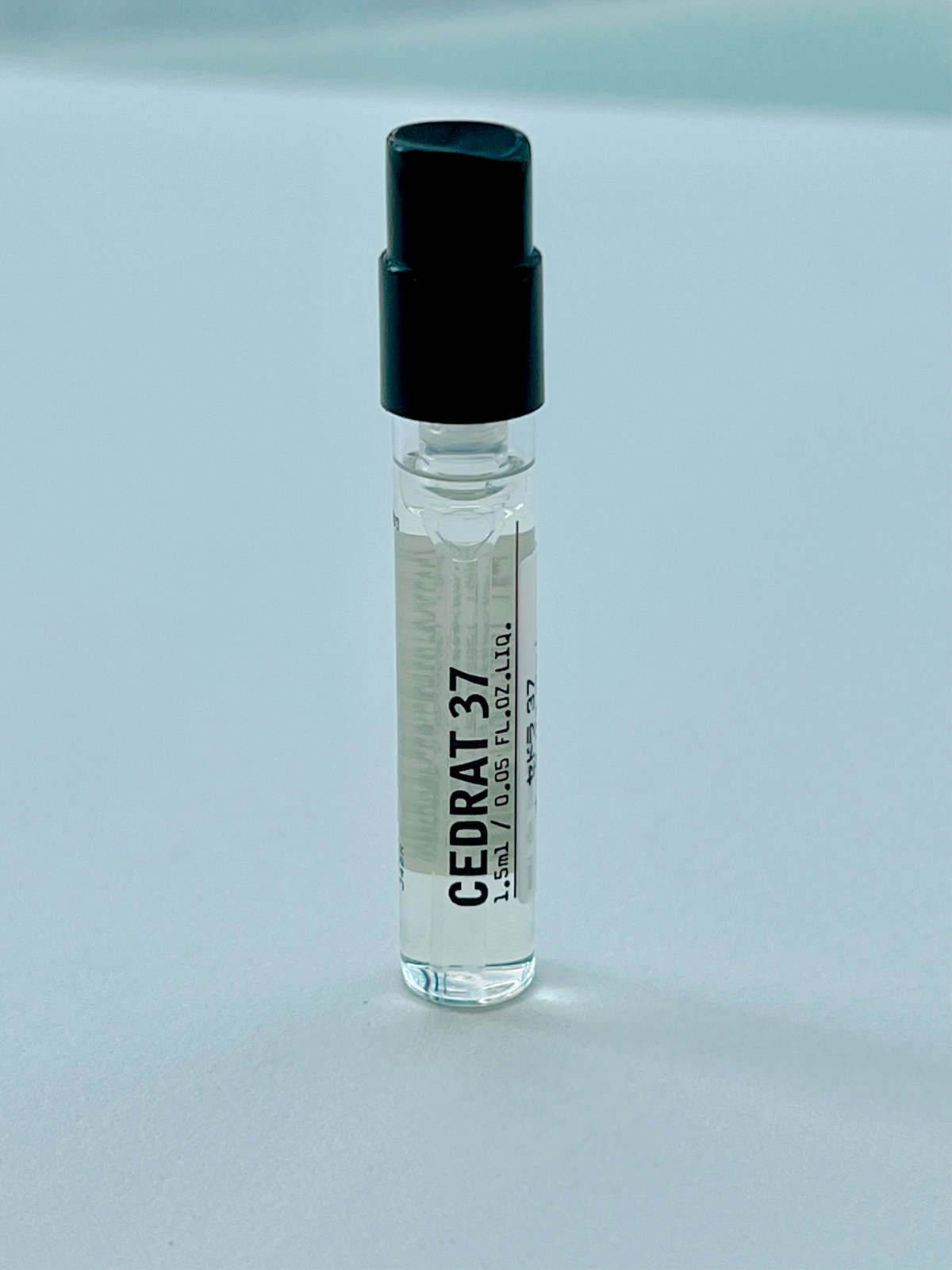 今しか買えない【ル ラボ】の限定香水で妄想海外トリップ！ #深夜の