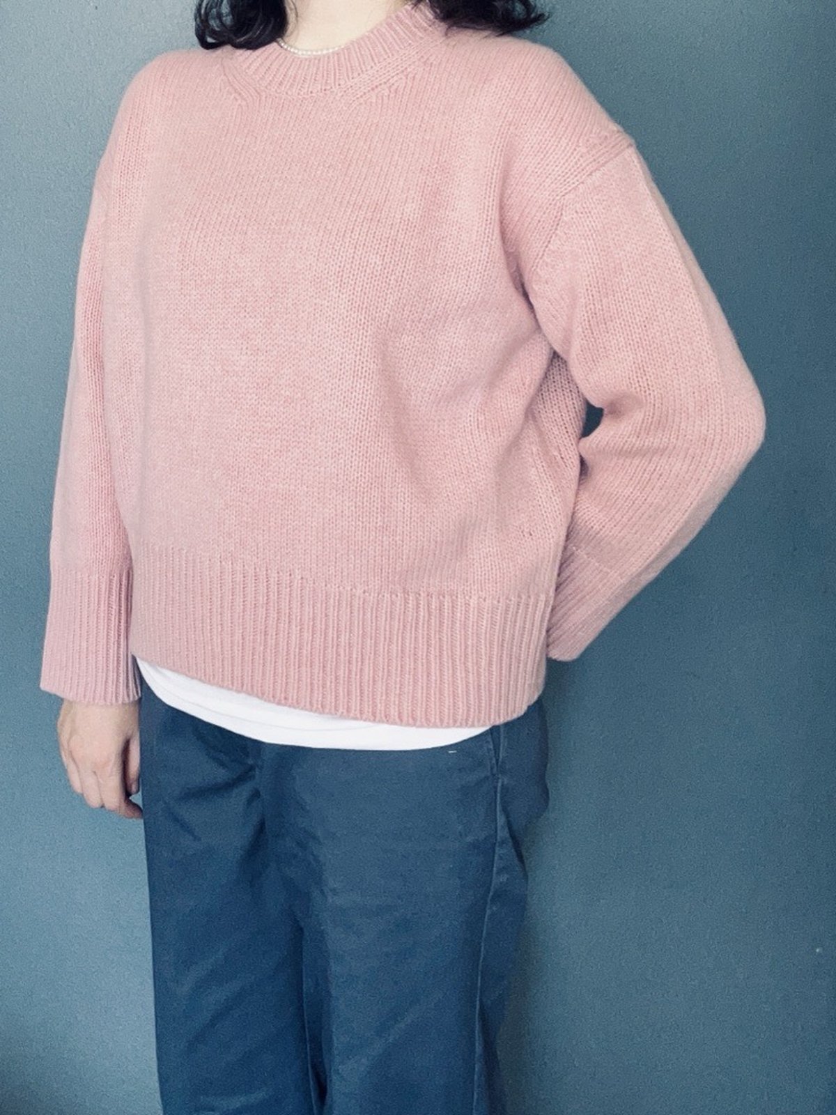 ギャルリー・ヴィー】自分に贈る「ピンクのセーター」で、身も心も