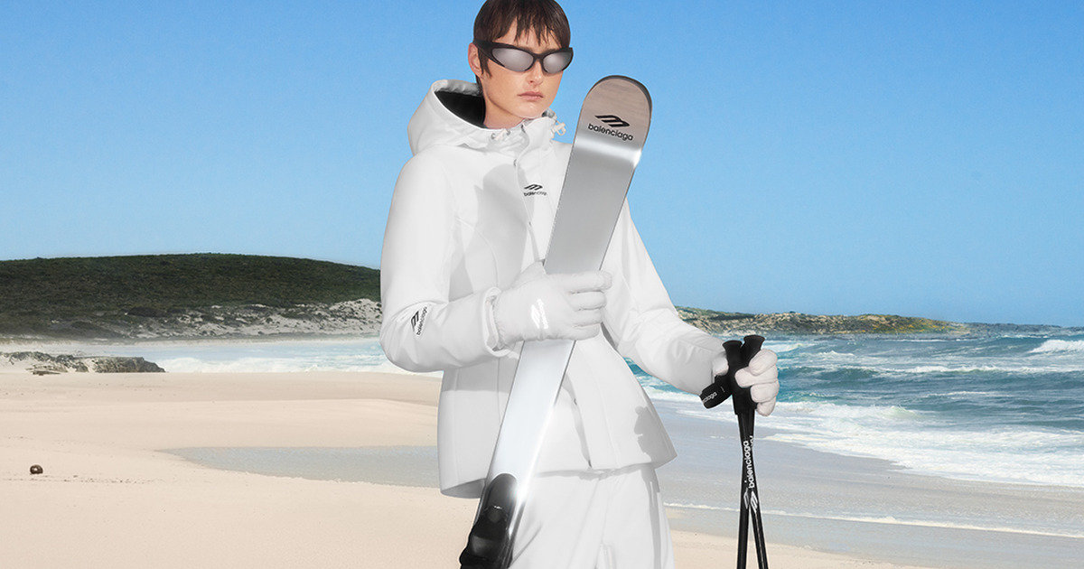 極寒も耐え抜ける！スノーボードからウェアまで【バレンシアガ】から初