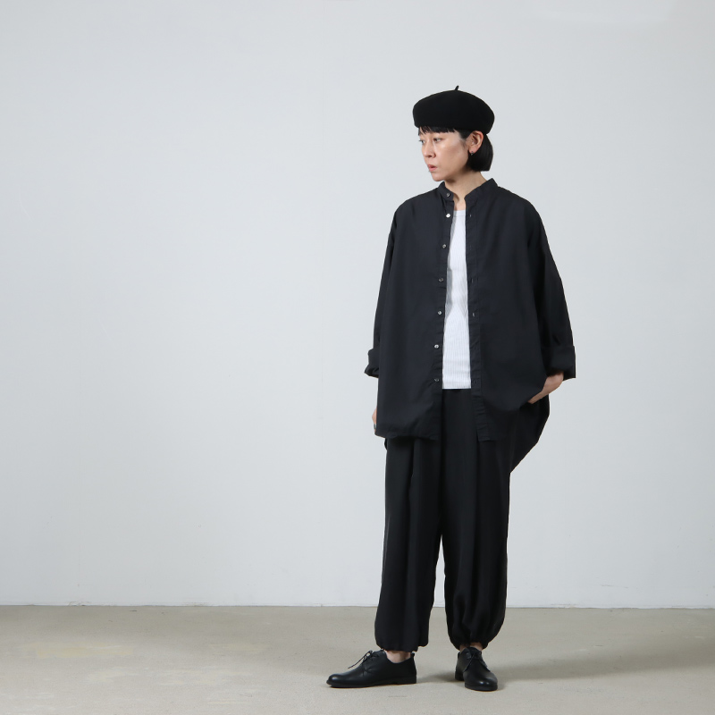 Veritecoeur (ヴェリテクール) ユニセックススタンドカラーシャツ