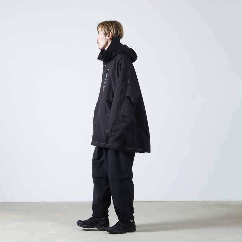and wander (アンドワンダー) fishtail Octa coat / フィッシュテイル